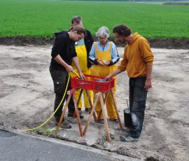 AVE_Ehrenamtliche_Grabungshilfe_Aufhausen_Bergham_Bild_7