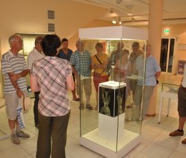 AVE_Exkursion_Juni2012_Sammlung_Aschheim_und_Bajuwarenhof_Kirchheim_Bild_5