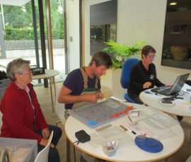 AVE_Scherbenwaschen_Museum_Erding_06-2014_Bild__011