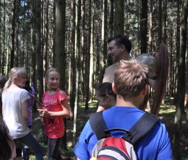 AVE_Wandertag_Grundschule_Dorfen_Viereckschanze_Bild__113