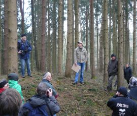 AVE_Wanderung_Grabh_gel_Eschlbach_2012_Bild1