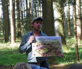 AVE_Wanderung_Keltenschanzen_W_rth_ED_April_2012_Bild_19